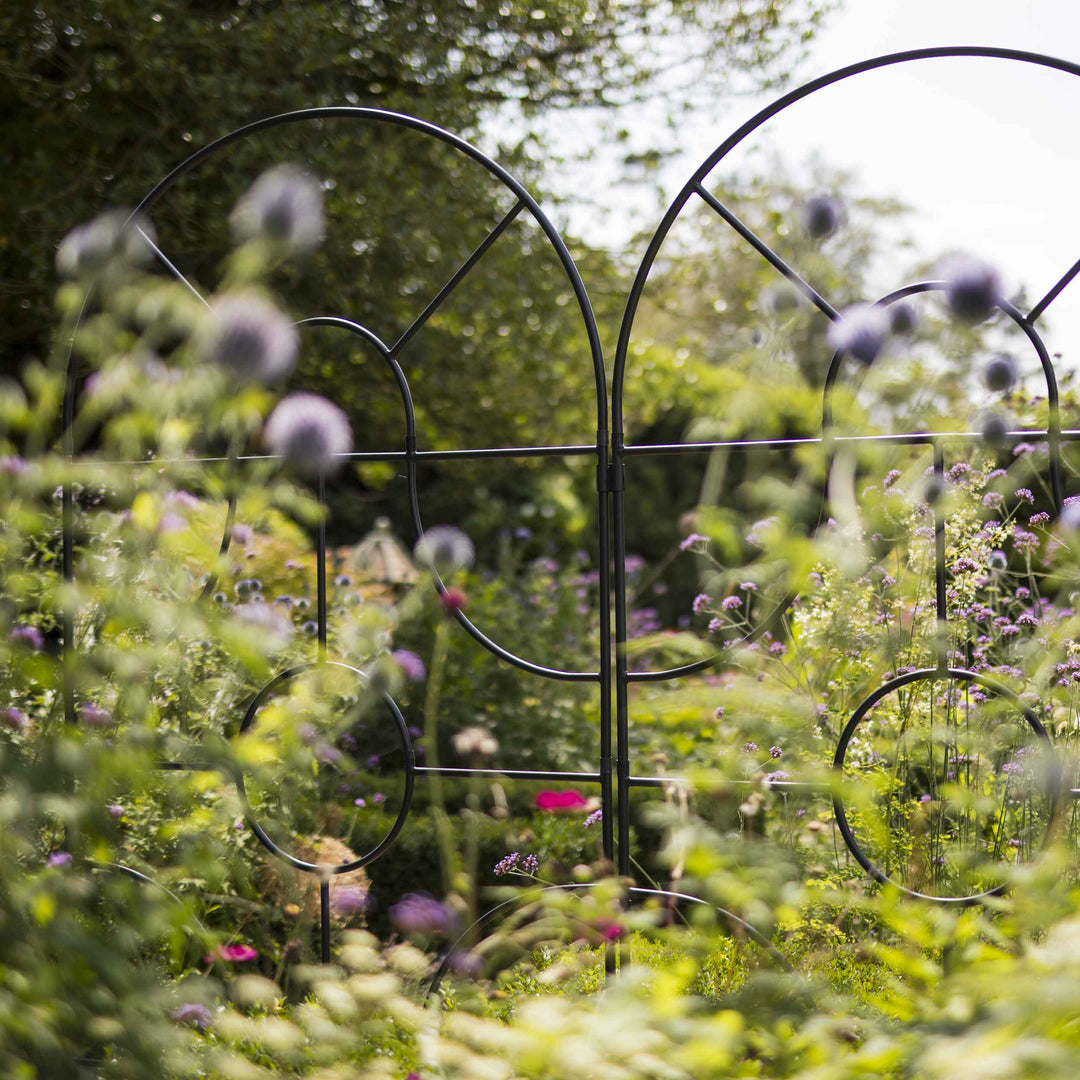 Georgian Round Top Garden Screen