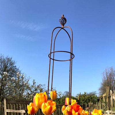 Elegance Obelisk