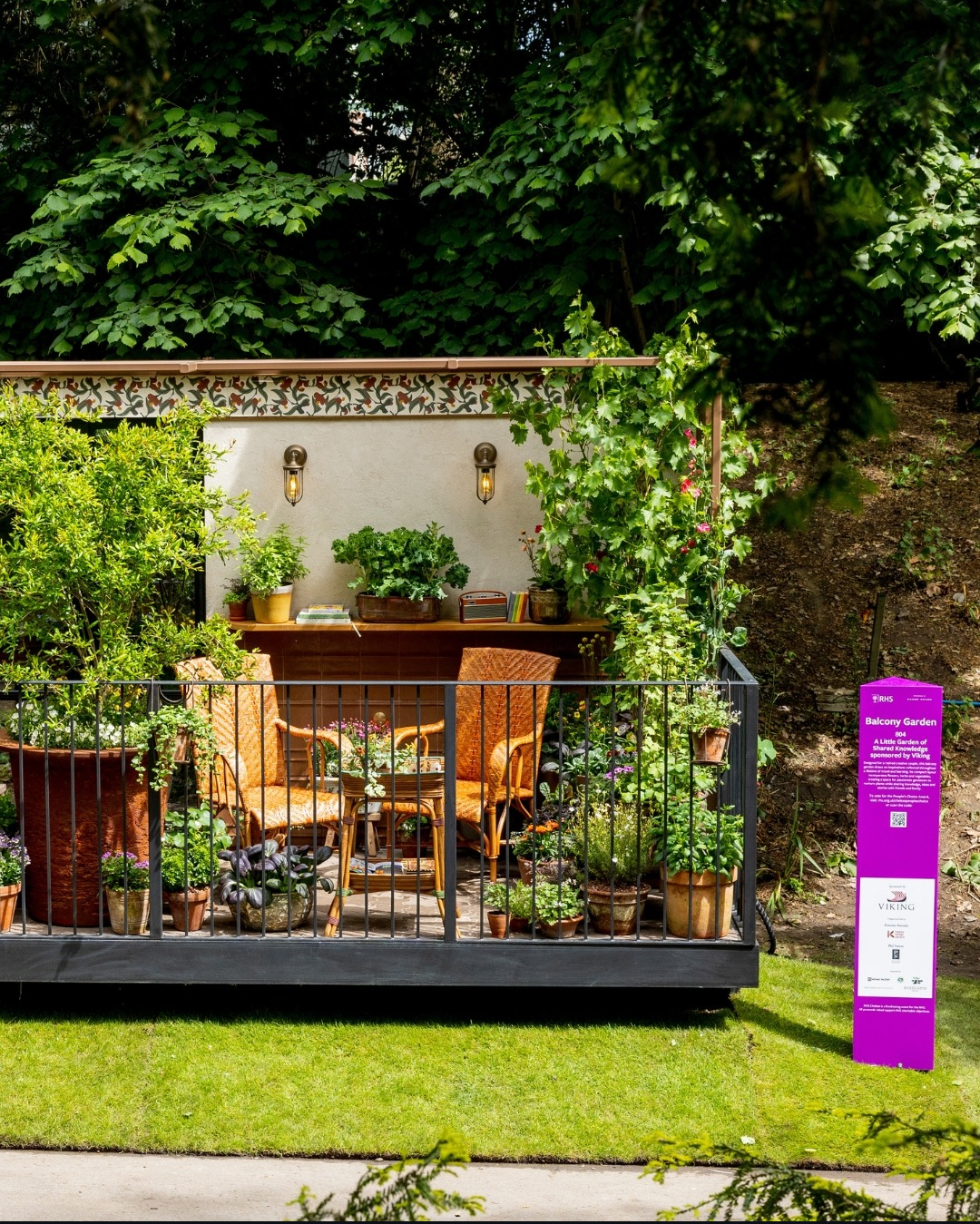 Display called 'The Balcony Garden' by Katerina Kantalis at RHS Chelsea Flower Show 2026. 