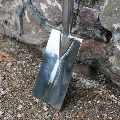 Border spade