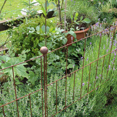 elegance pea and pest fence in rustic colour lavender 