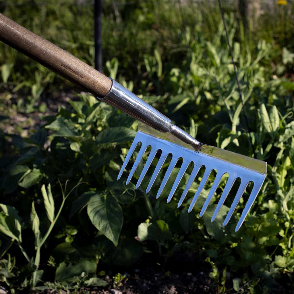 garden rake