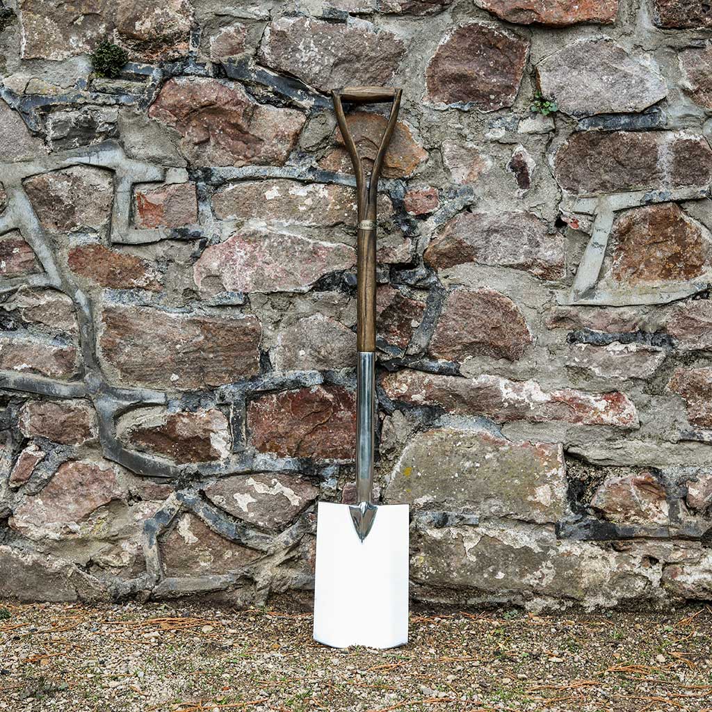 digging spade